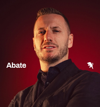 Mister Abate ufficiale fino al 2028. Vlasic: "Risultati con il Toro"